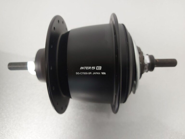 Rear hub / 131 MM / Fixed axle 203 MM / Rollerbrake + rimbrake / 32GTS / Shimano / Nexus Inter 5 SG-C7000-5R / black / City