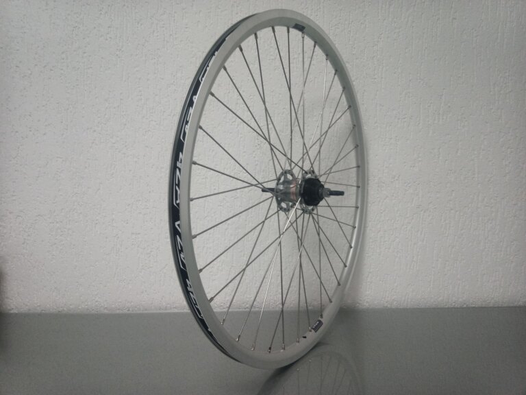 Roue arrière / 622X19C / Rigida - Ryde / X-Plorer / Silver / Shimano / Nexus Inter 3 SG-3R40 / 3S / 120 MM / Frein à rouleaux ou Frein sur jante / City