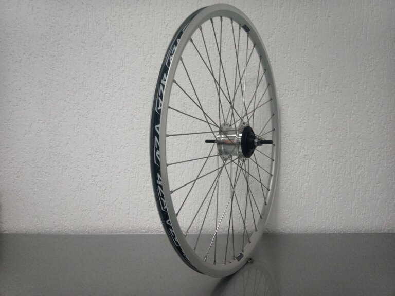 Roue arrière / 622X19C / Rigida - Ryde / X-Plorer / Silver / Shimano / Nexus Inter 7 SG-C3001-7R / 7S / 127 MM / Frein à rouleaux ou Frein sur jante / City