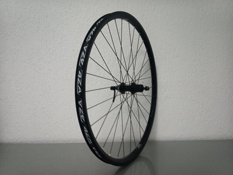 Roue arrière / 622X25C / Rigida - Ryde / ZAC 25 / Noir / Shimano / FH-TX505 Tourney / HG Body 35 MM / 135 MM / Disc (Centerlock) / VTT - Tour