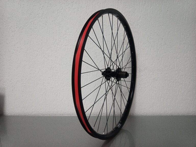 Roue arrière / 622X25C / Rigida - Ryde / Andra 40 / Noir / BQ / BQ-RH30010 / HG Body 35 MM / 148 MM / Disque (6 boulons) / E-Bike