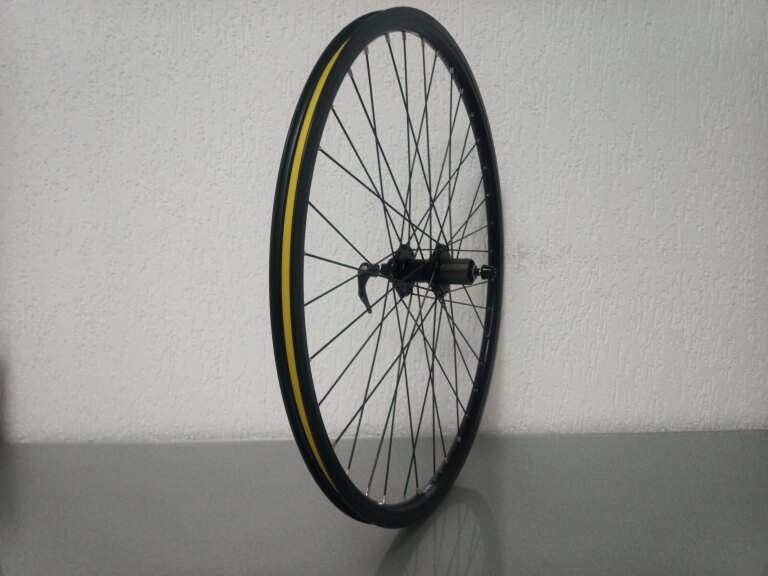 Hinterrad / 622X19C / Rigida - Ryde / Andra 10 / Schwarz / BQ / BQ-RH30007 / HG Body 35 MM / 135 MM / Disc (Centerlock) / E-Bike