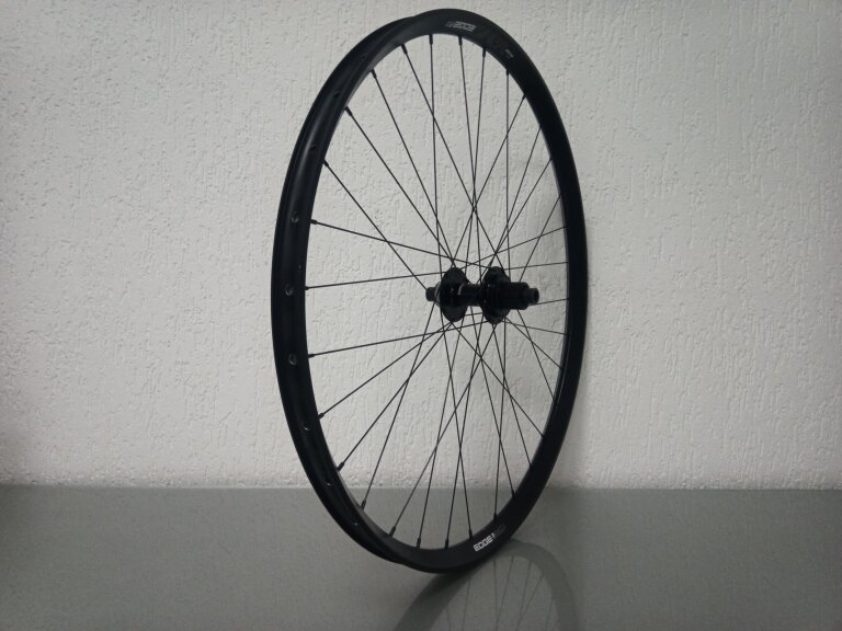 Rear wheel / 622X30C / Rigida - Ryde / Edge M 30 os / Black / Shimano / FH-M410 Deore / Micro Spline / 148 MM / Disc (Centerlock) / MTB