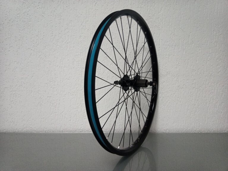 Roue arrière / 559X25C / Rigida - Ryde / Andra 40 / Noir / BQ / BQ-RH30007 / HG Body 35 MM / 135 MM / Disc (Centerlock) / Cargo