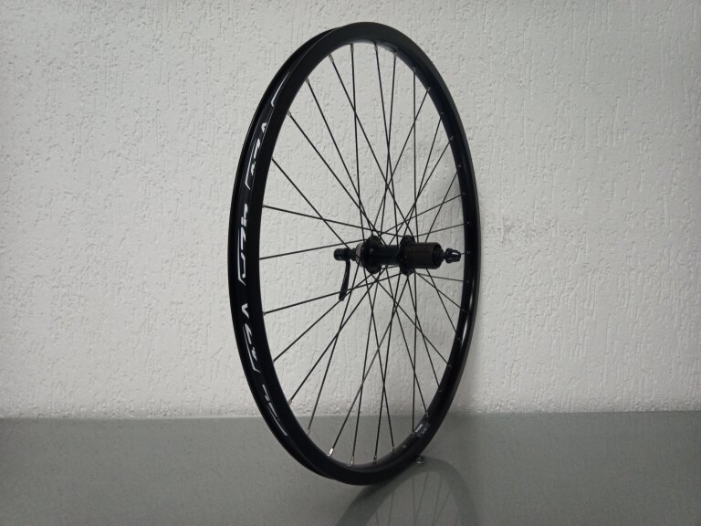 Achterwiel / 559X19C / Rigida - Ryde / Andra 30 / Zwart / Shimano / FH-RM35 Alivio / HG Body 35 MM / 135 MM / Disc (Centerlock) / MTB - Tour