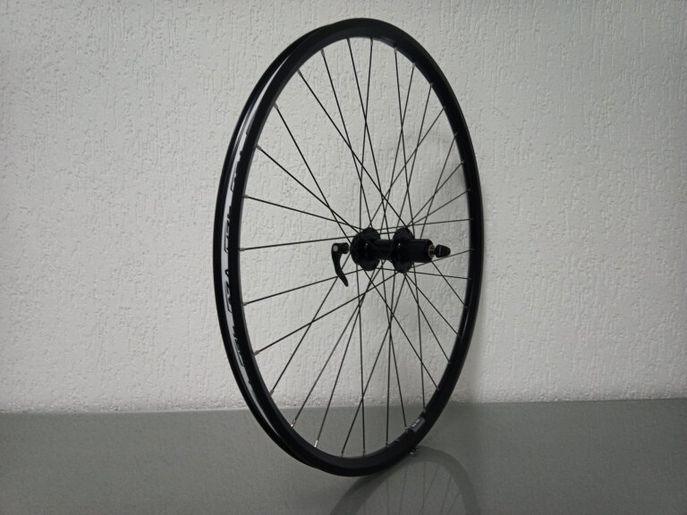 Rear wheel / 622X21C / Rigida - Ryde / ZAC 421 / Black / Import / UNI / HG Body 35 MM / 141 MM / Disc (6 bolts) / Trek X-Caliber