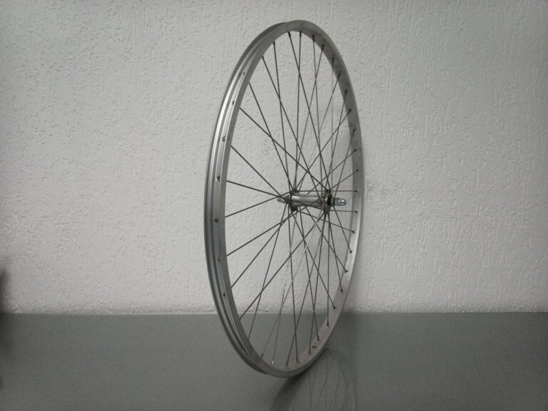 USED Front wheel 622 / Rigida / Aluminium