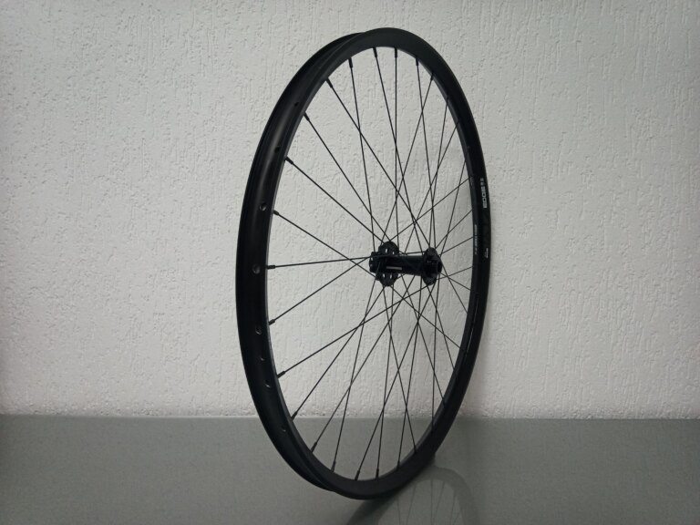 Front wheel / 622X30C / Rigida - Ryde / Edge M 30 os / Black / Novatec / D791SB-B15 /  / 110 MM / Disc (6 bolts) / MTB