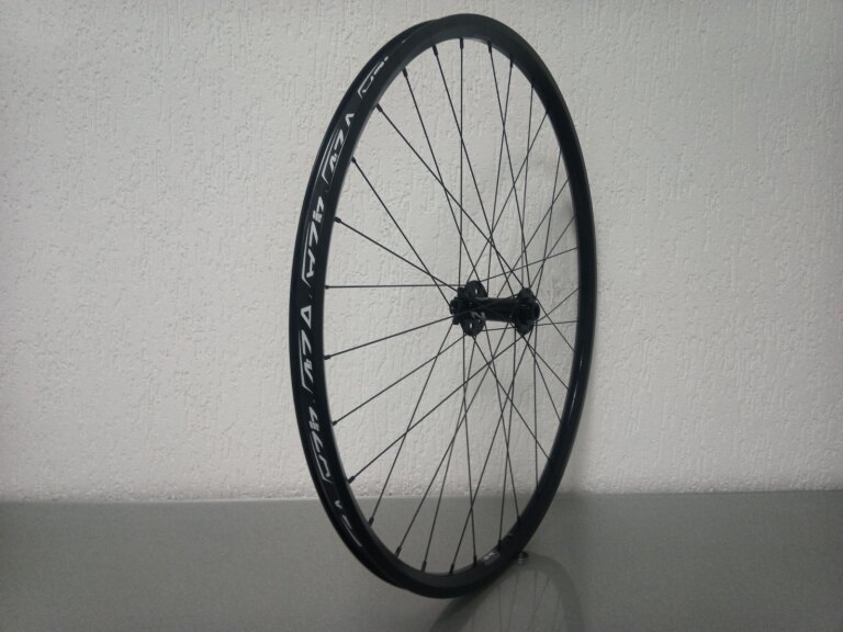 Front wheel / 622X21C / Rigida - Ryde / ZAC 421 / Black / Novatec / D791SB-B15 /  / 110 MM / Disc (6 bolts) / MTB