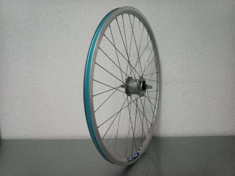 Front wheel / 622X19C / Rigida - Ryde / X-Plorer / Silver / Shimano / DH-C3000-3N-NT 6V-3.0W Dynamo /  / 100 MM / Rim brake / City