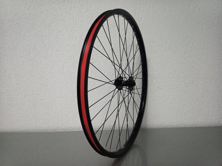 Vorderrad / 622X25C / Rigida - Ryde / Andra 40 / Schwarz / BQ / BQ-FH30504 /  / 100 MM / Disc (6 Schrauben) / E-Bike