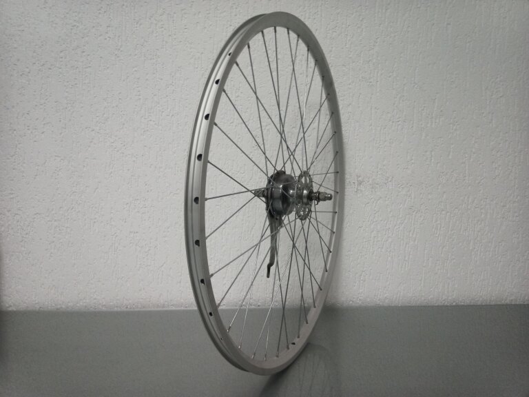 GEBRUIKT Voorwiel / 622X19C / Rigida - Ryde / Star XS19 / Zilver / Sachs / Others /  / 100 MM / Trommelrem 70 MM / City