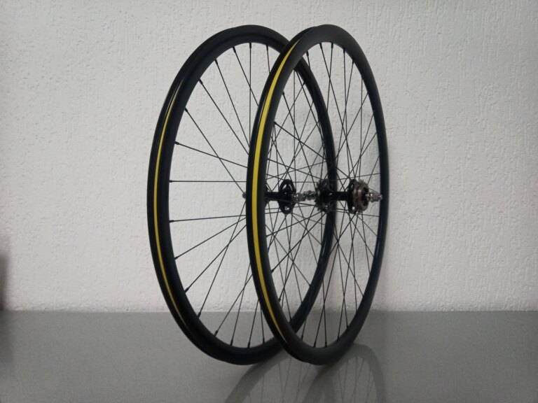 Wheelset / 622X16C / Rigida - Ryde / DP16 Disc / Black / Santafixie / Others / 1S / 120 MM / No brakes / Fixy - Singlespeed