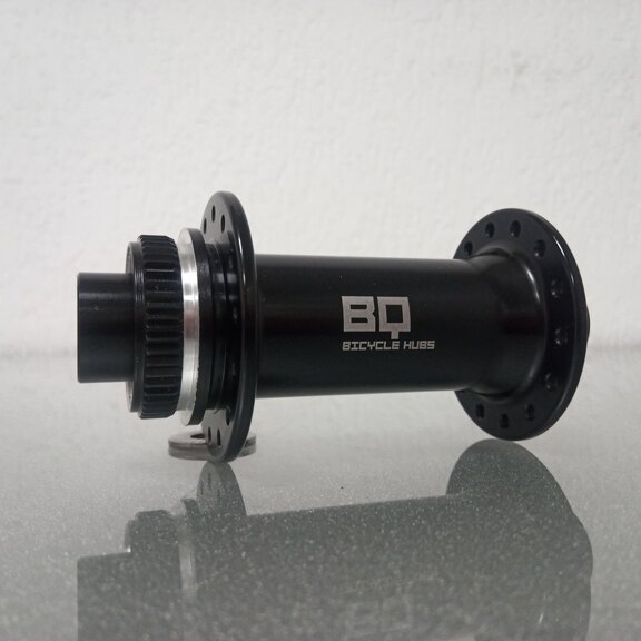 Vorderradnabe / 110 MM / Steckachse Ø 15 MM / Disc (Centerlock) / 32GTS / BQ / BQ-FH30516 / Schwarz / MTB 