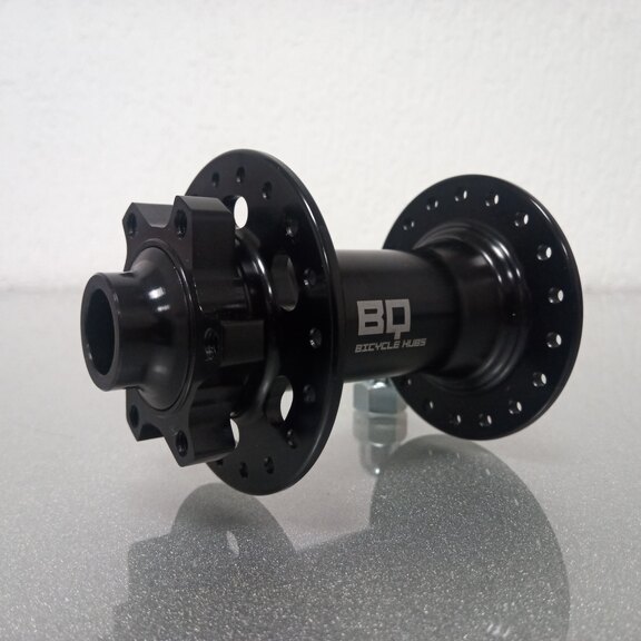 Front hub / 110 MM / Thru axle Ø 15 MM / Disc (6 bolts) / 36GTS / BQ / BQ-FH30503 / Black / E-Bike 