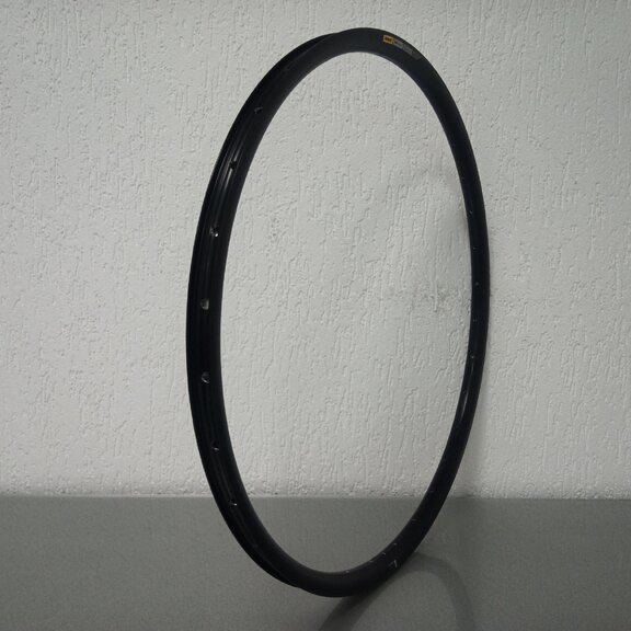 Rim / 622X24TSS / 32GTS / Double-walled / No eyelets / Mavic / XM 424 / Black / Disc 