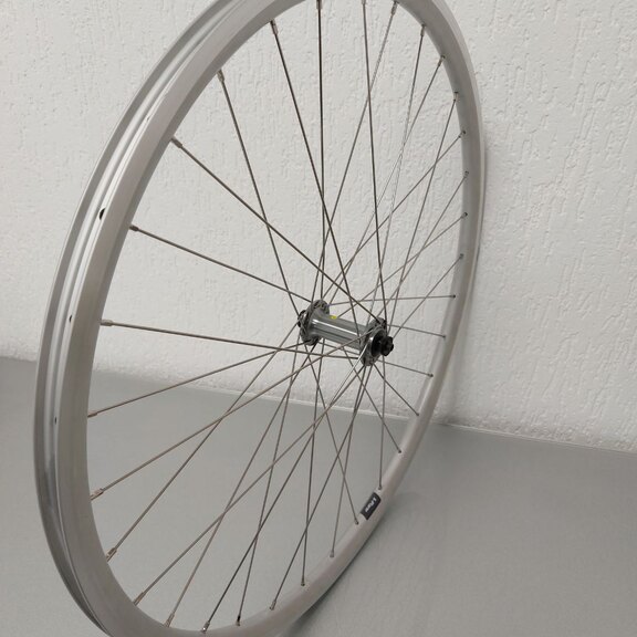 Roue avant / 622X19C / Rigida - Ryde / X-Plorer / Argent / Shimano / HB-4600 Tiagra / 100 MM / Frein sur jante / City 