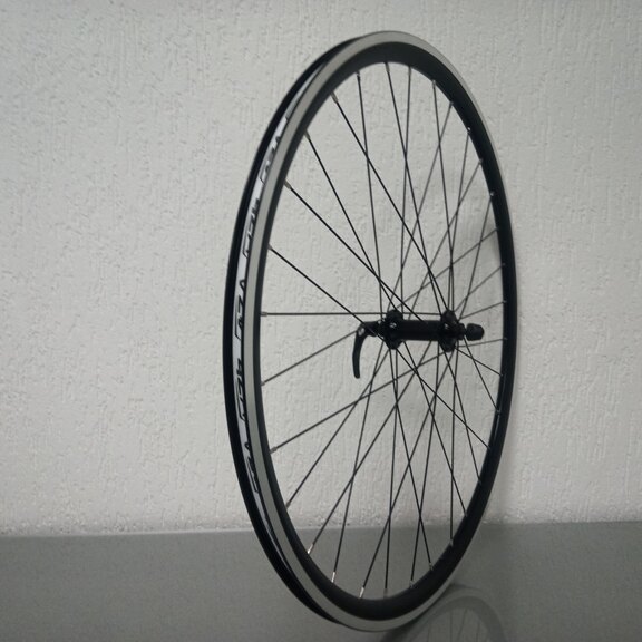 Vorderrad / 622X16C / Rigida - Ryde / DP16 / Schwarz / Shimano / HB-RS400 Tiagra /  / 100 MM / Felgenbremse / Race 