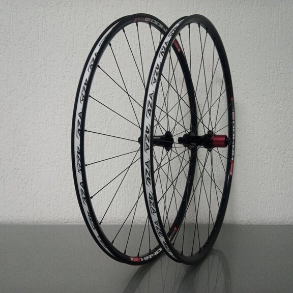 Wielset / 622X18C / DT Swiss / XR400 29 / Zwart / Novatec / D792SB-CL/A-A4A-X12 / HG Body 36,85 MM / 142 MM / Disc (Centerlock) / Cyclocross 