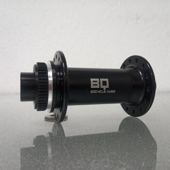 Vorderradnabe / 110 MM / Steckachse Ø 15 MM / Disc (Centerlock) / 28GTS / BQ / BQ-FH30515 / Schwarz / MTB