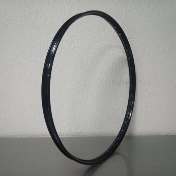 Rim / Used / 635X25C / 36GTS / Single wall / Unpainted / Steel / Black with gold trim