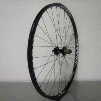 Achterwiel / 622X25C / Rigida - Ryde / Trace 25mm / Zwart / Novatec / D462SB-A5A-B12 / HG Body 36,85 MM / 148 MM / Disc (6 bout) / MTB