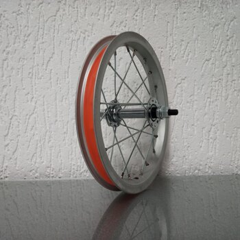 Front wheel / 203X21C / Import / UNI / Silver / 83 MM / Kids