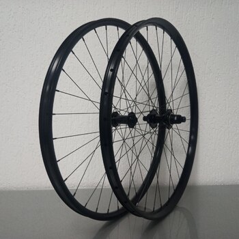 Wielset / 622X30C / Race Face / AR Offset 30 / Zwart / BQ / BQ-RH30019 / SRAM XD(R) 11S/12S / 148 MM / Disc (Centerlock) / MTB